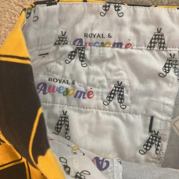 Royal and awesome mens size 36 fun print golf shorts - Picture 5 of 9